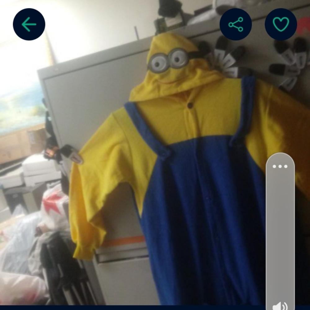 Onsie minion
